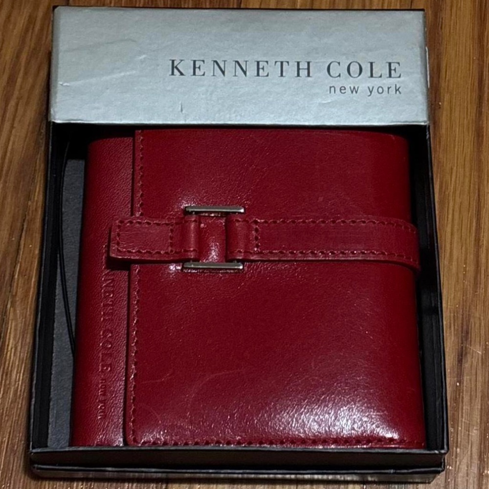 Red Kenneth Cole leather wallet